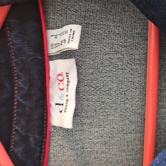 Jean jacket - Picture 2 of 4